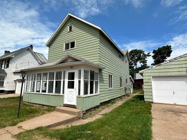 761 Michigan St, Ishpeming, MI 49849