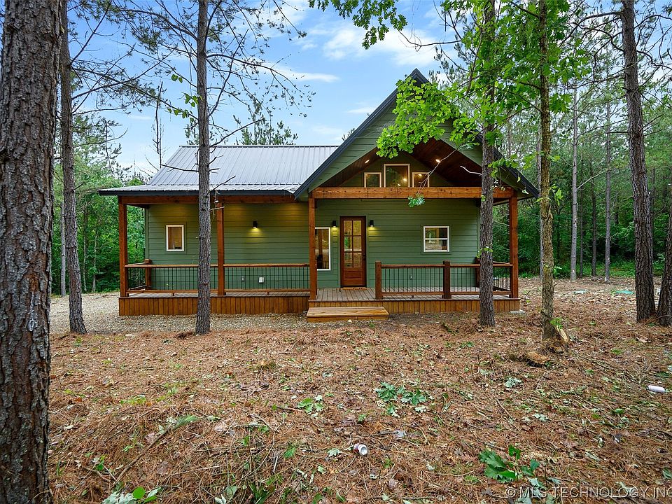 1st image of 32 Cedar Creek Cir