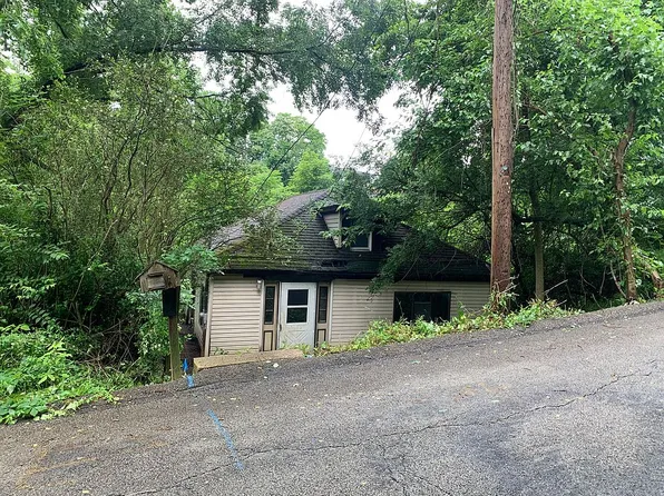 325 Locust St, Donora, PA 15033