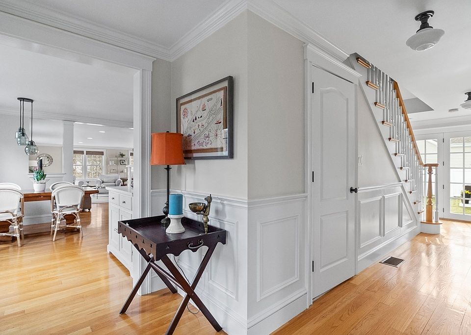 135 Summer St, Andover, MA 01810 Zillow