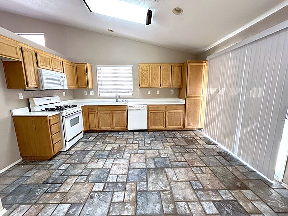 4th image of 13593 W Nolina Dr