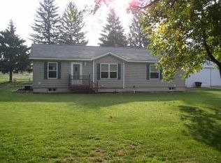 87 S Waverly Rd, Eaton Rapids, MI 48827
