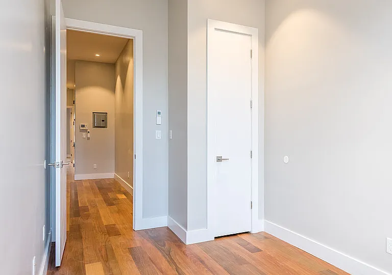 228 Kingsland Ave #3R — Photo 18