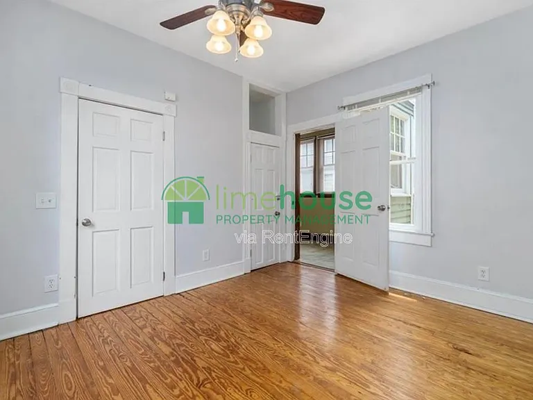 106 Parkview Ave — Photo 3