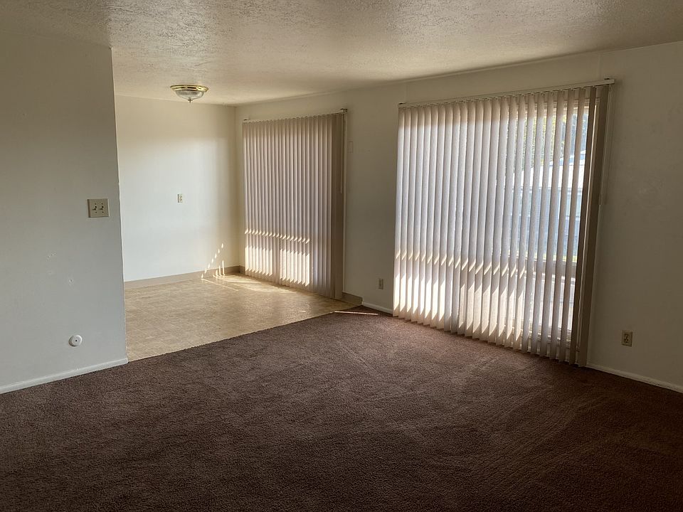 1st image of 275 N Holmes Ave