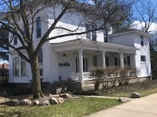412 Lyon St NE, Grand Rapids, MI 49503
