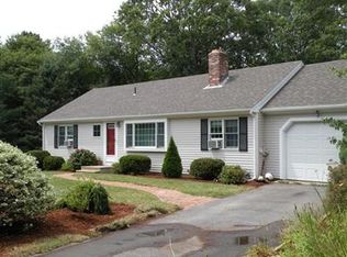 10 Myrtle Ln, Yarmouth Port, MA 02675