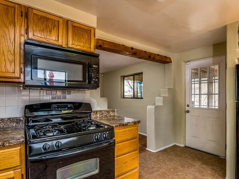 2838 Aliso Dr NE — Photo 8