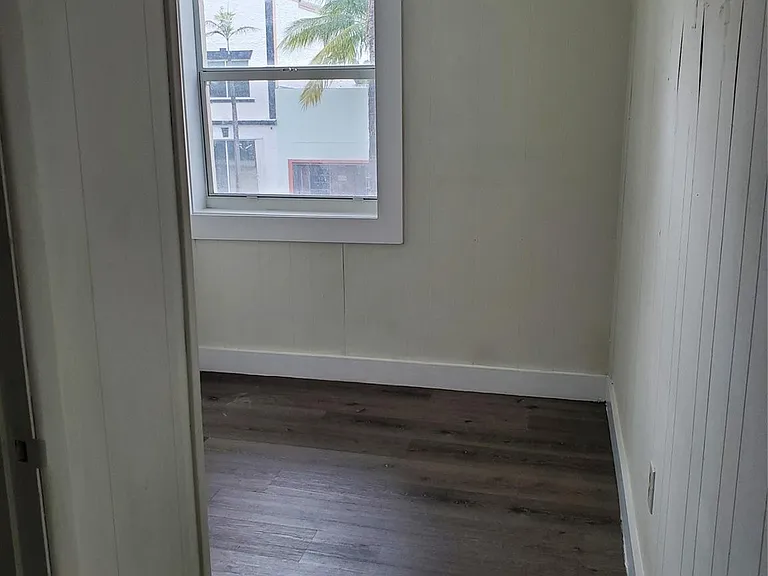 50 N Federal Hwy #1 — Photo 12
