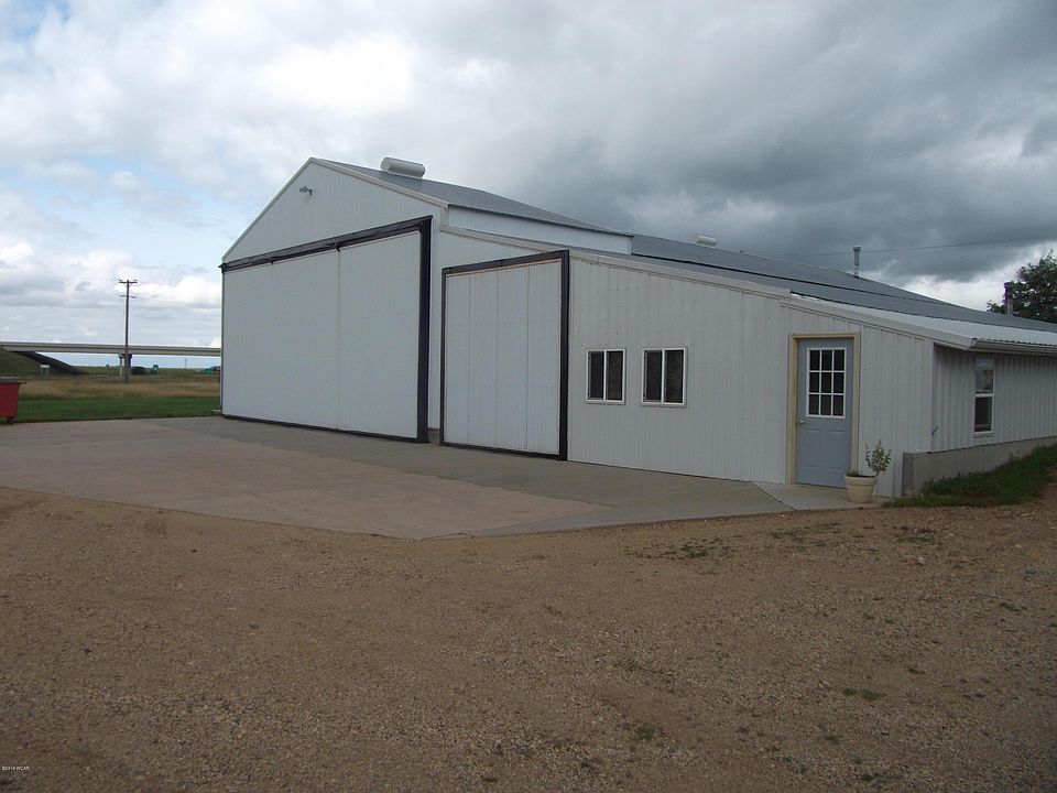 2nd image of 1272 Highway 23