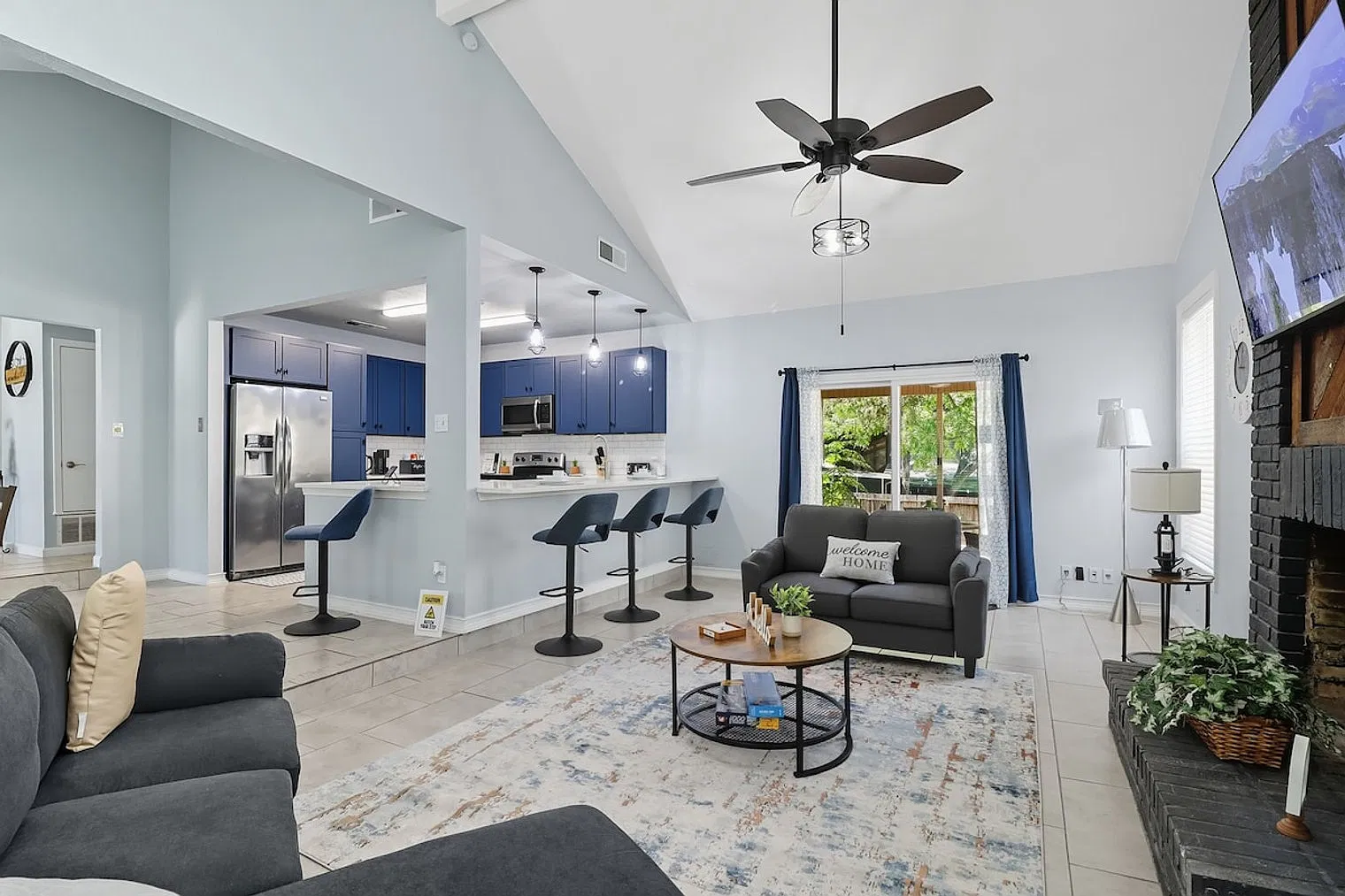 3 bed, 2.0 bath, 1743 sqft, $5,779 — Photo 1