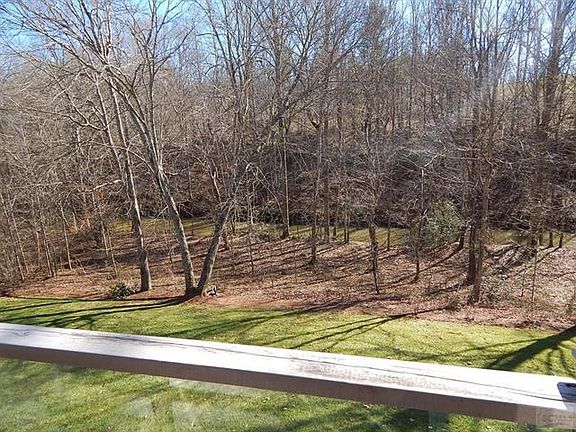 4th image of 3613 Blankenship Dr