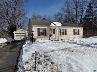 14 Handel Rd, East Hartford, CT 06118