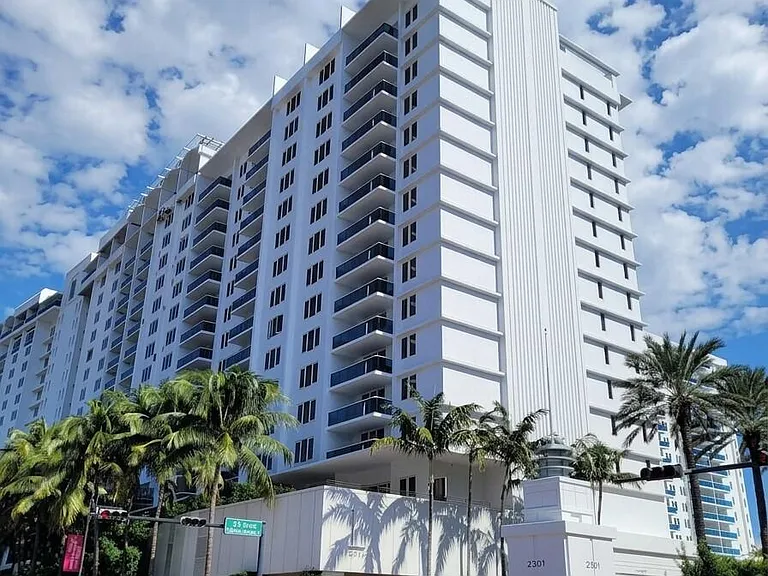 2301 Collins Ave #336 — Photo 8