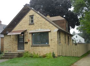 3179 N 79th St, Milwaukee, WI 53222