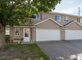 248 Tanager Path, Mankato, MN 56001