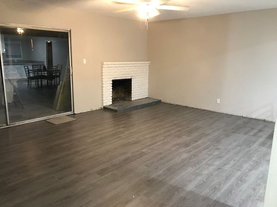 1st image of 2208 E Alden Ave