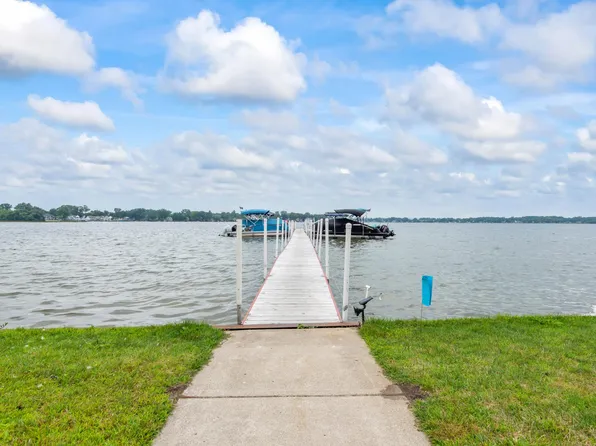 1127 S Lake Dr Unit 110, Novi, MI 48377