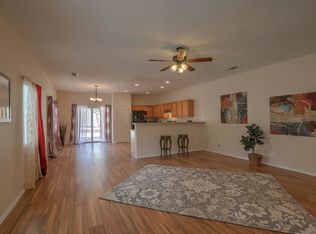 9819 Tintara Ave SW, Albuquerque, NM 87121