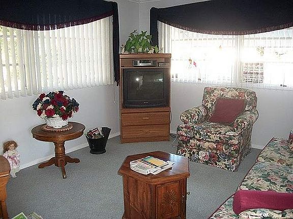 5th image of 3508 Manitou Dr