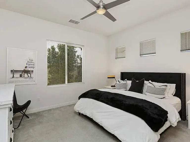 50888 Cereza — Photo 22