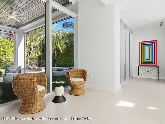 5th image of 125 Churchill Rd