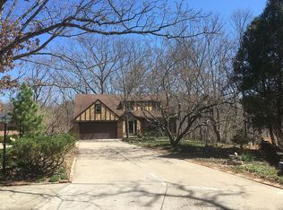 902 W Shoreline Ct, Dunlap, IL 61525