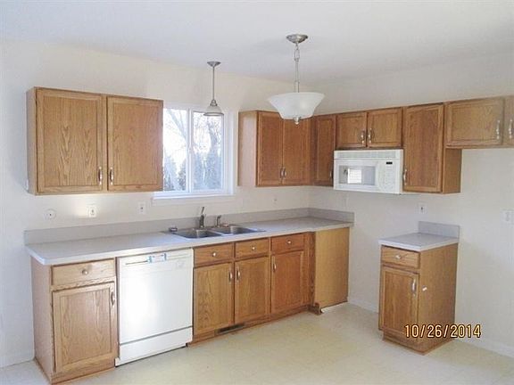 5th image of 7620 Horseshoe Blvd
