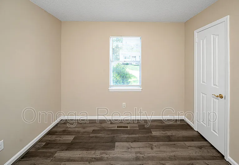 5424 Sandi Cir — Photo 24