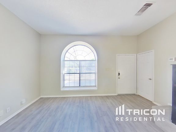 2nd image of 10239 Athens Fld