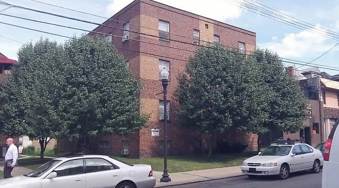 5735 Ellsworth Ave #C4 — Photo 2