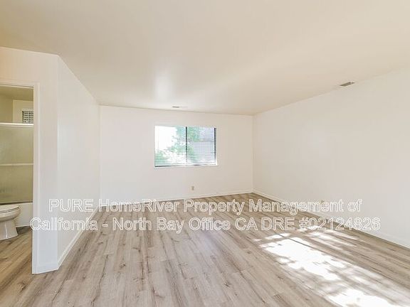 5th image of 7909 Swartz Ave Unit B
