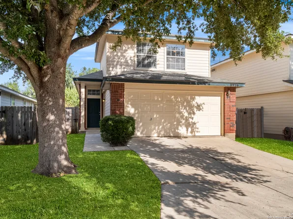 8926 GILL BRG, San Antonio, TX 78254