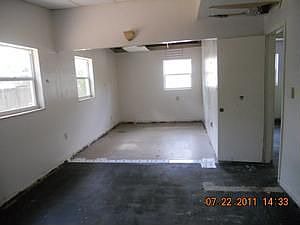 5th image of 1313 W Arctic St