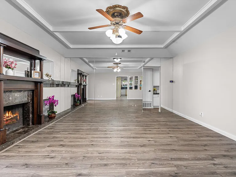 2121 Sunrise Trl — Photo 10