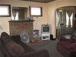 3rd image of 117 Bellwood Ave
