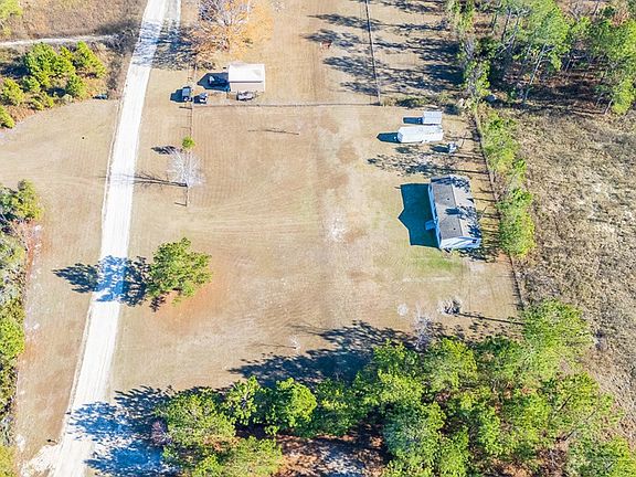 5th image of 156 Magnolia Ln