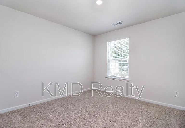 5155 Hyrule Dr — Photo 23