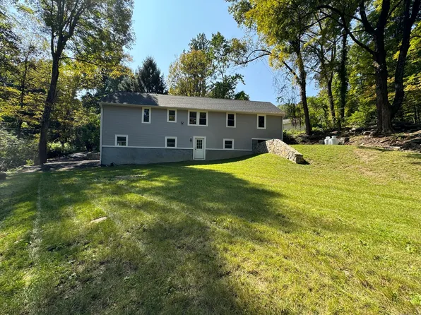 16 Eastview Drive, New Milford, CT 06776