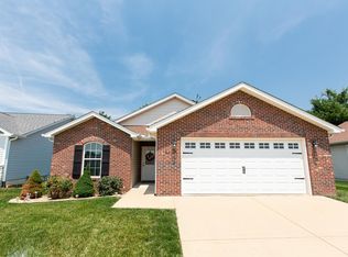 162 Saint Christopher Ct, Mascoutah, IL