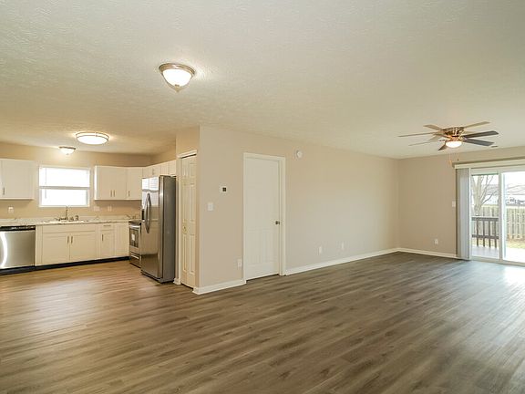 4th image of 5632 Thompson Park Blvd