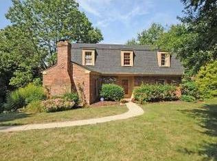 2454 Kings Ln, Pittsburgh, PA 15241