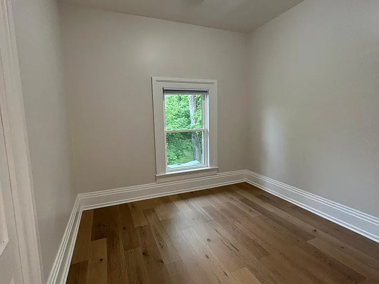 146 Maple Ave — Photo 13