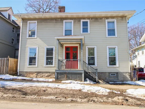 89 Pine St, Lockport, NY 14094