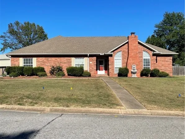 716 Lisa Ln W, Van Buren, AR 72956