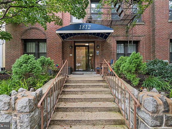 3rd image of 1812 Vernon St NW APT 34