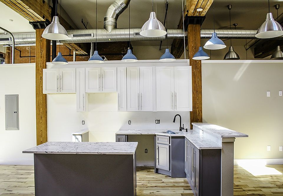 1st image of 1822 E Glenwood Ave #3