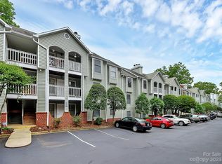 430 Queens Rd APT 212, Charlotte, NC 28207
