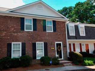 3930 B Valley Ct, Winston Salem, NC 27106