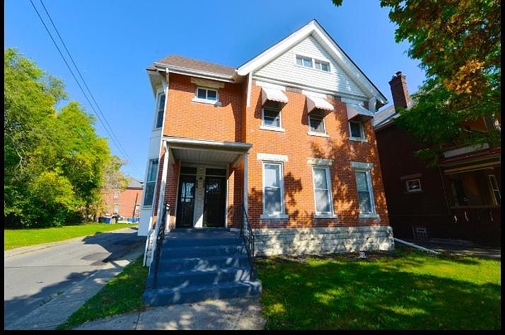1st image of 850 Franklin Ave